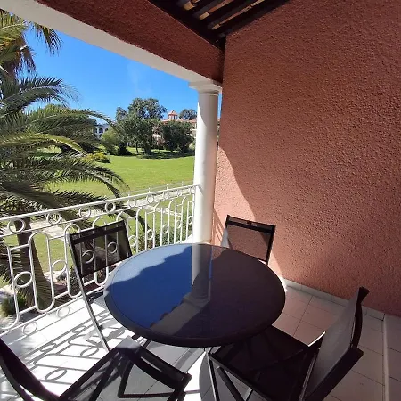 Joli Les Parcs De - Piscine