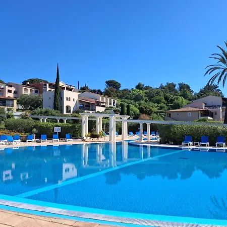 Joli Les Parcs De - Piscine