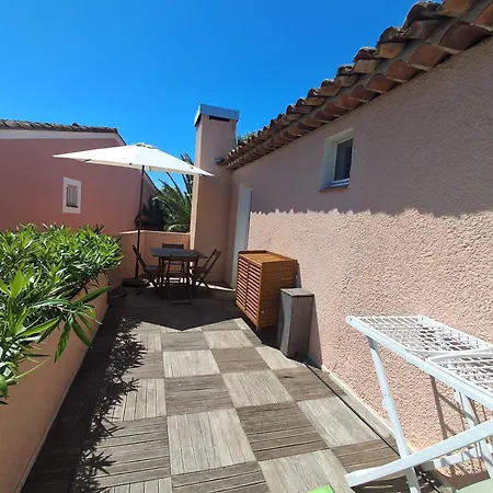 Joli Les Parcs De - Piscine Apartamento