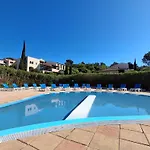 Joli Les Parcs De - Piscine グリモー