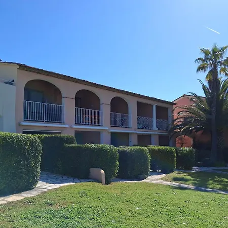 Joli Les Parcs De - Piscine * Grimaud