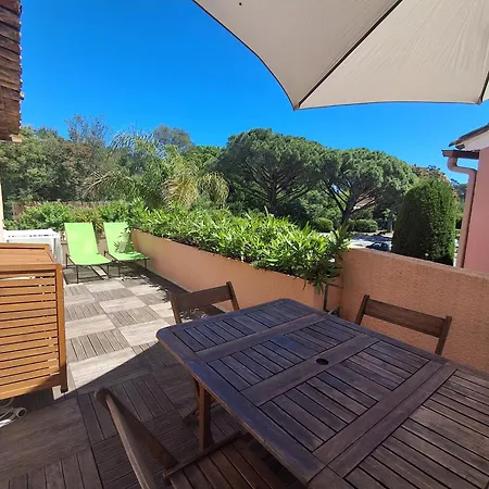 Joli Les Parcs De - Piscine