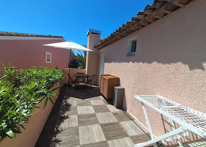 Joli Les Parcs De - Piscine Apartman